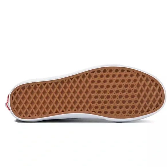 Vans Men’s Old Skool (Flame) Black/White
VN0A38G1K68
Sneakers - Picture 12 of 16